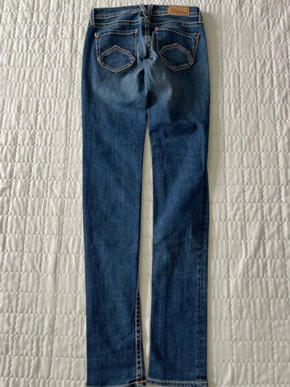 Silver Jeans Co. Women's Bootcut Blue Denim Jeans - Picture 3 of 4